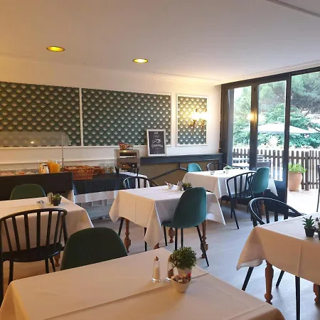 Grand Reine Hotel 3*