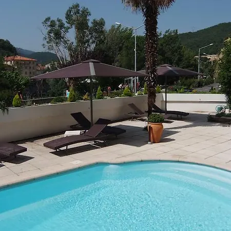 Grand Reine Hotel 3*