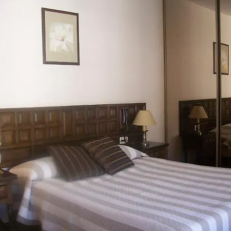 Hotel Grand Reine 3*