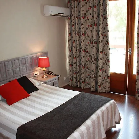 Grand Reine Hotel